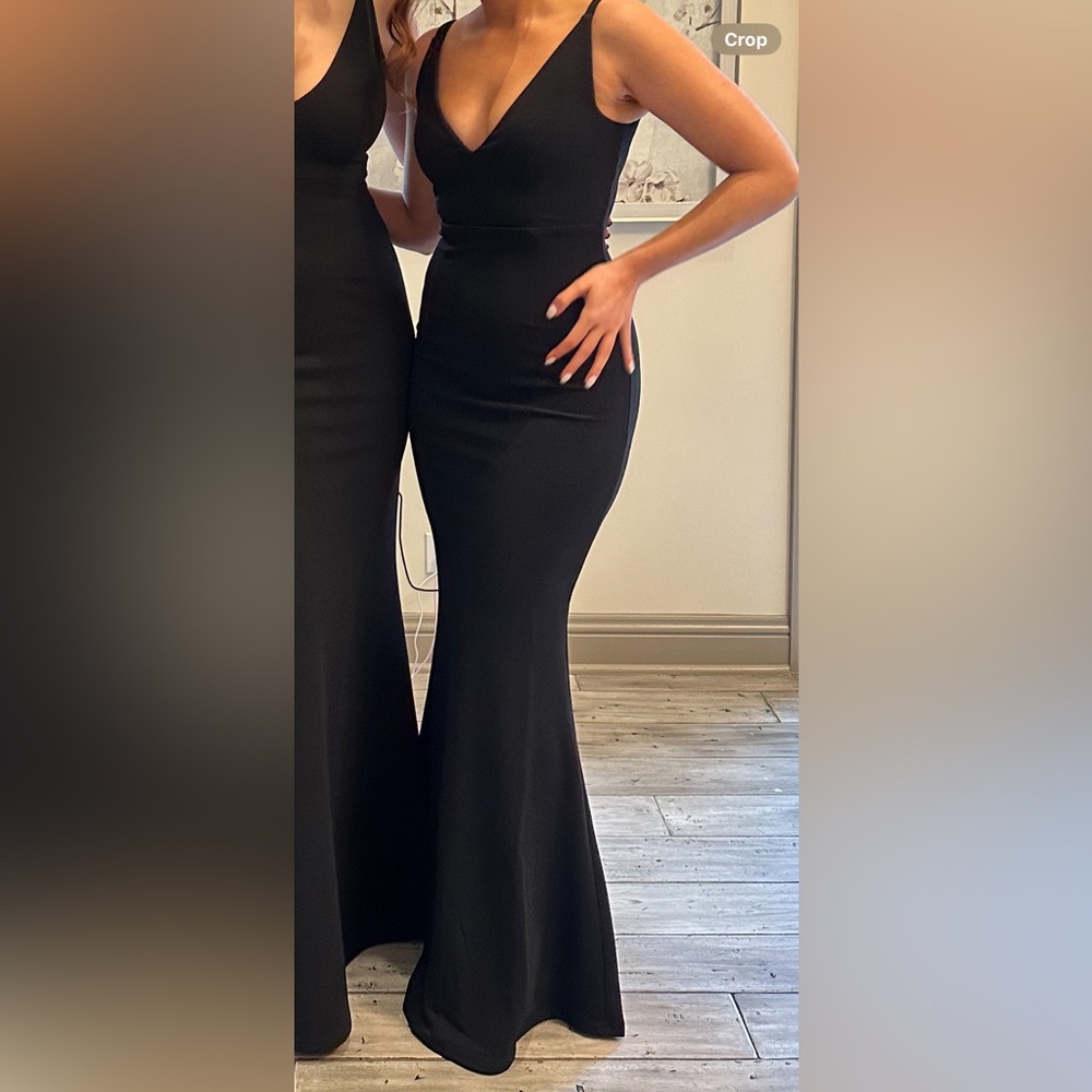 Stunning black dress